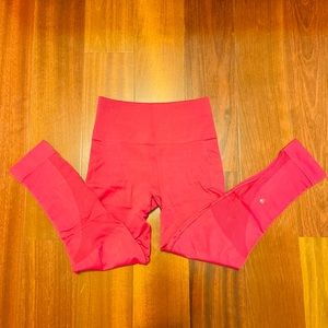 Lululemon compression, crop 21” leggings, size 6